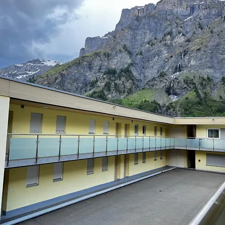 Proche Du Telecabine Gemmi Et Sport Arena Leukerbad